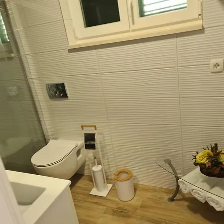 Nevenka Appartamento Traù