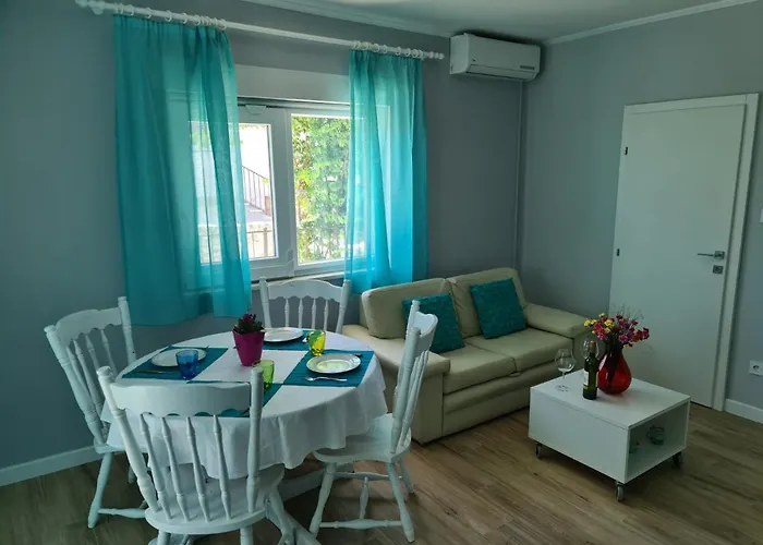 شقة Nevenka تروغير